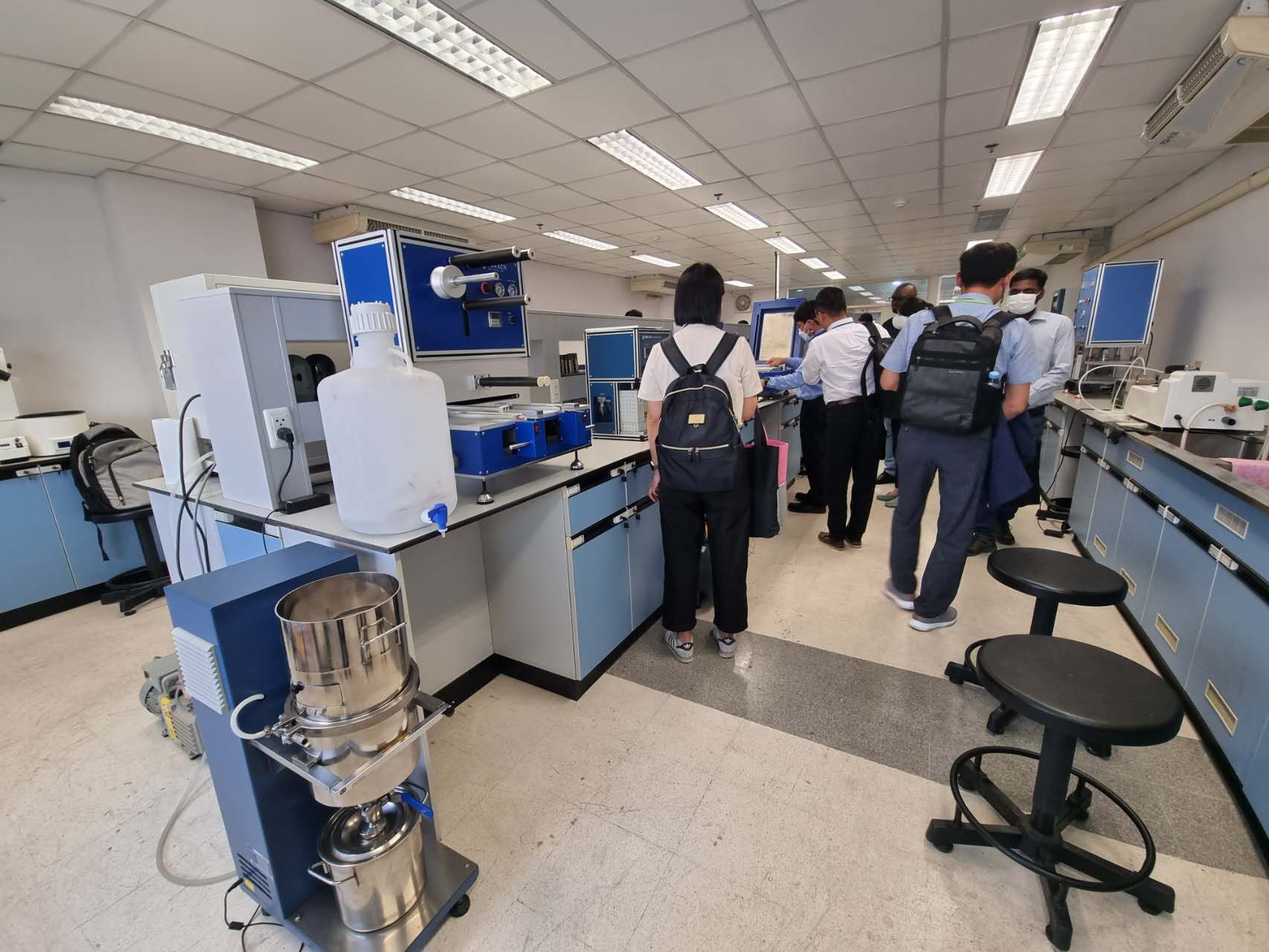 Pouch cell line